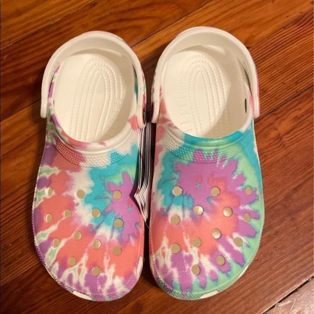 Mens Tie Dye Crocs size 9